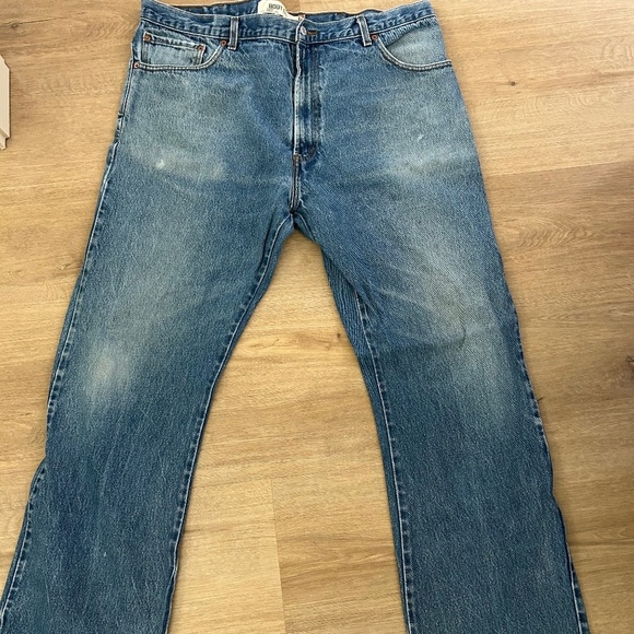 Men's Levi's 517 Bootcut Jeans Size W42xL34 - Picture 1 of 7